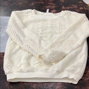 White long sleeve sweater